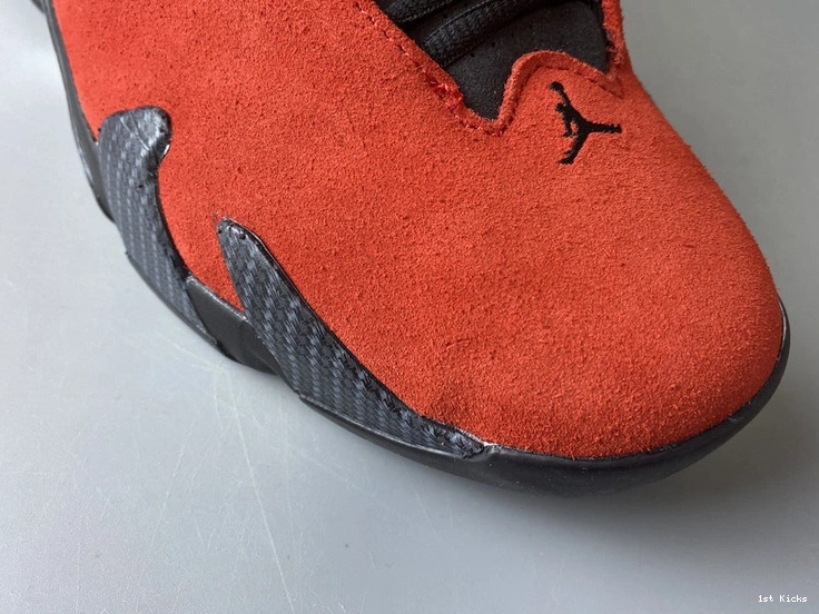 654459-670 Jordan “Ferrari” Air  14 0112